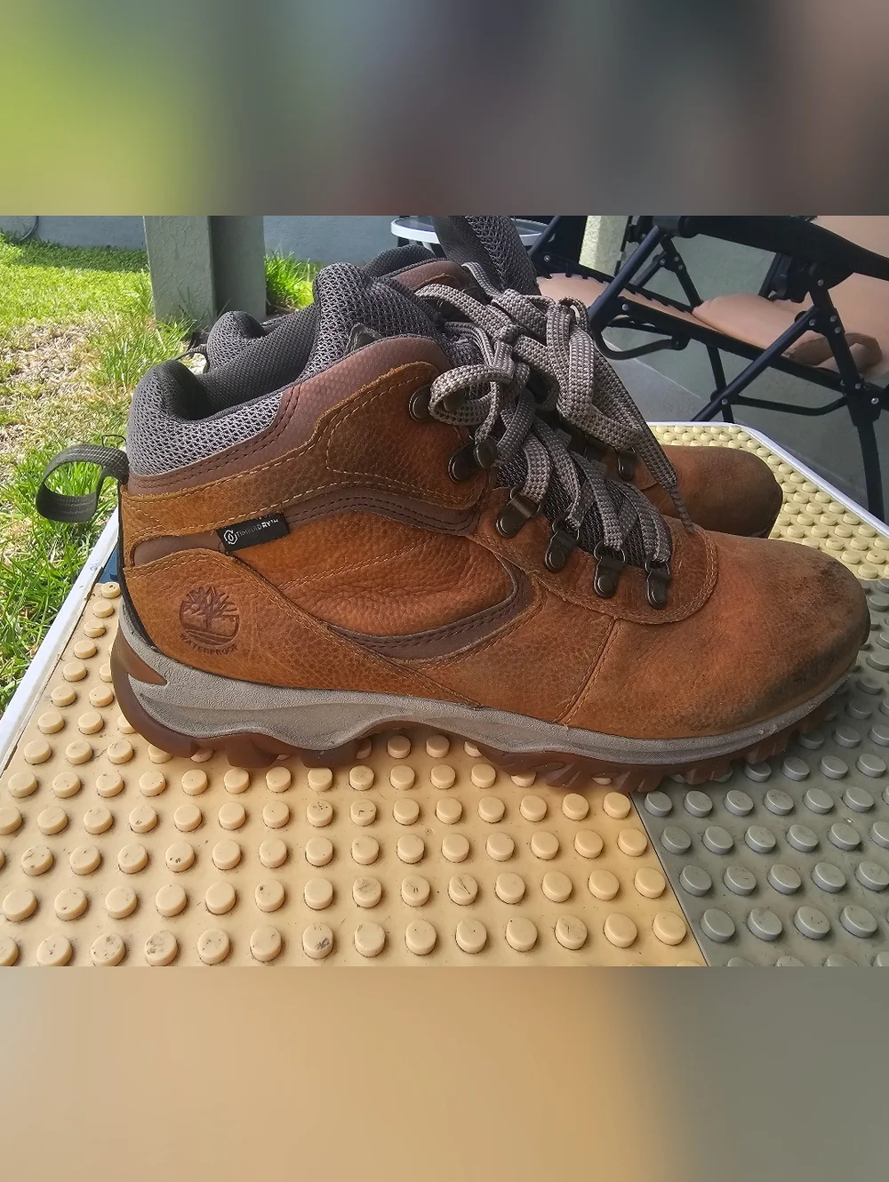 Size 11 - Timberland Mt. Maddsen Mid Waterproof Boots Light Brown